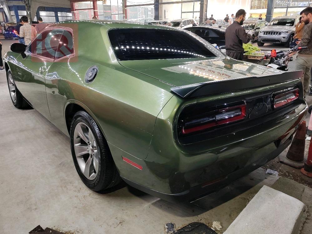 Dodge Challenger